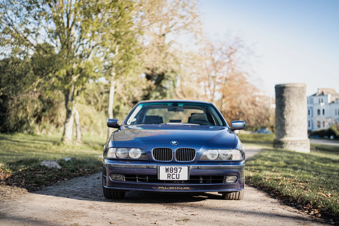 2000 BMW Alpina B10 - Image 3 of 31