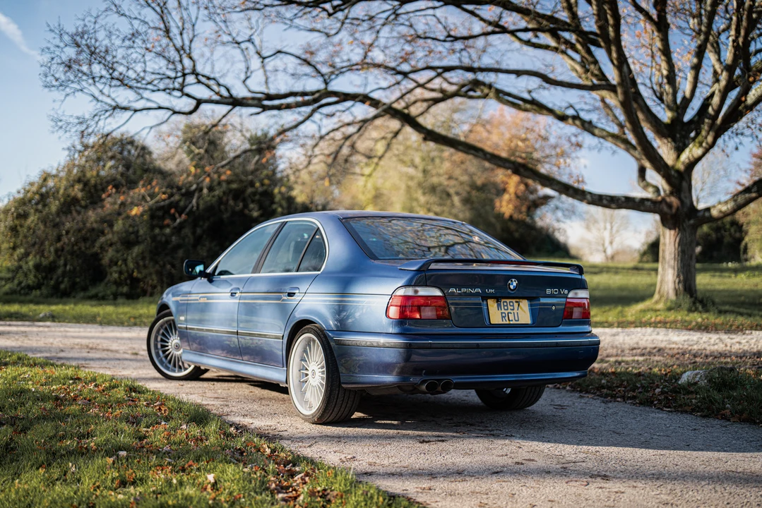 2000 BMW Alpina B10 - Image 8 of 31