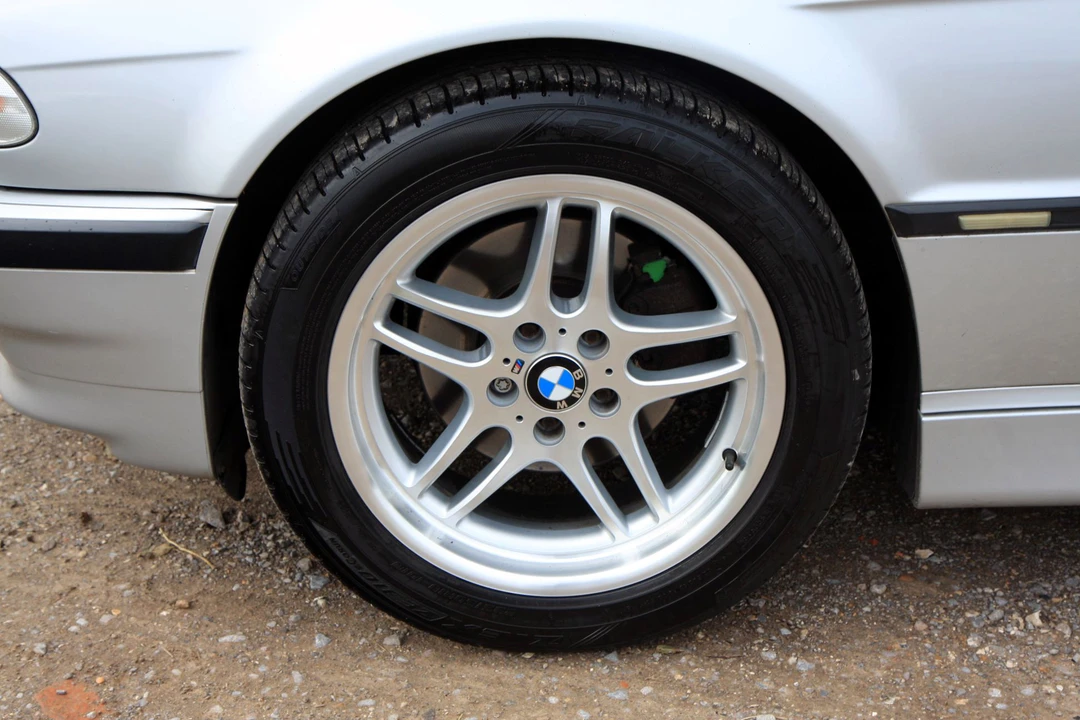2000 BMW E38 7 Series - Image 13 of 31
