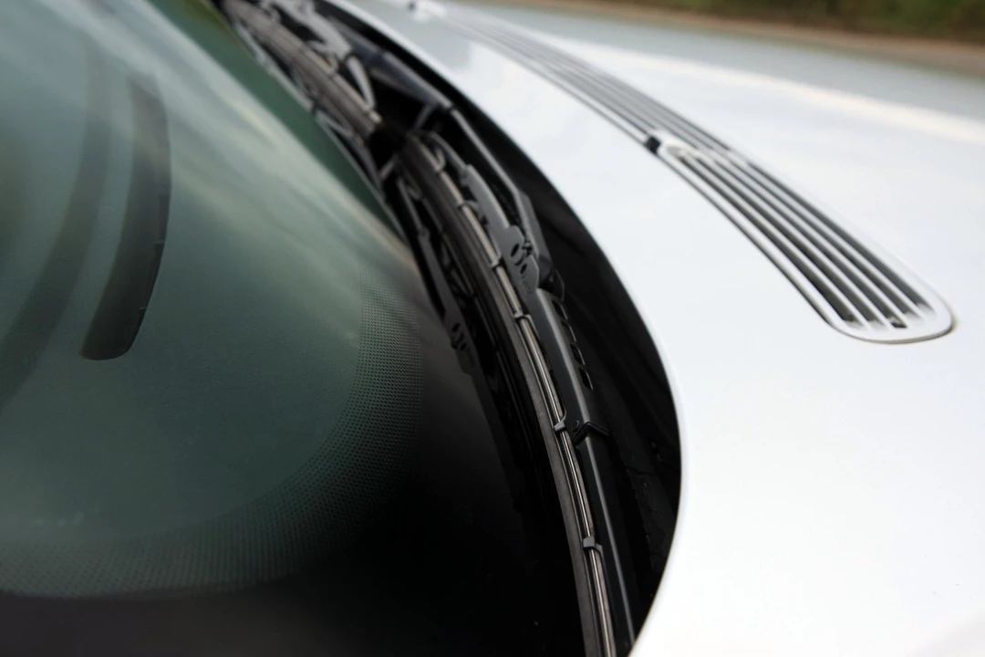 2000 BMW E38 7 Series - Image 28 of 31