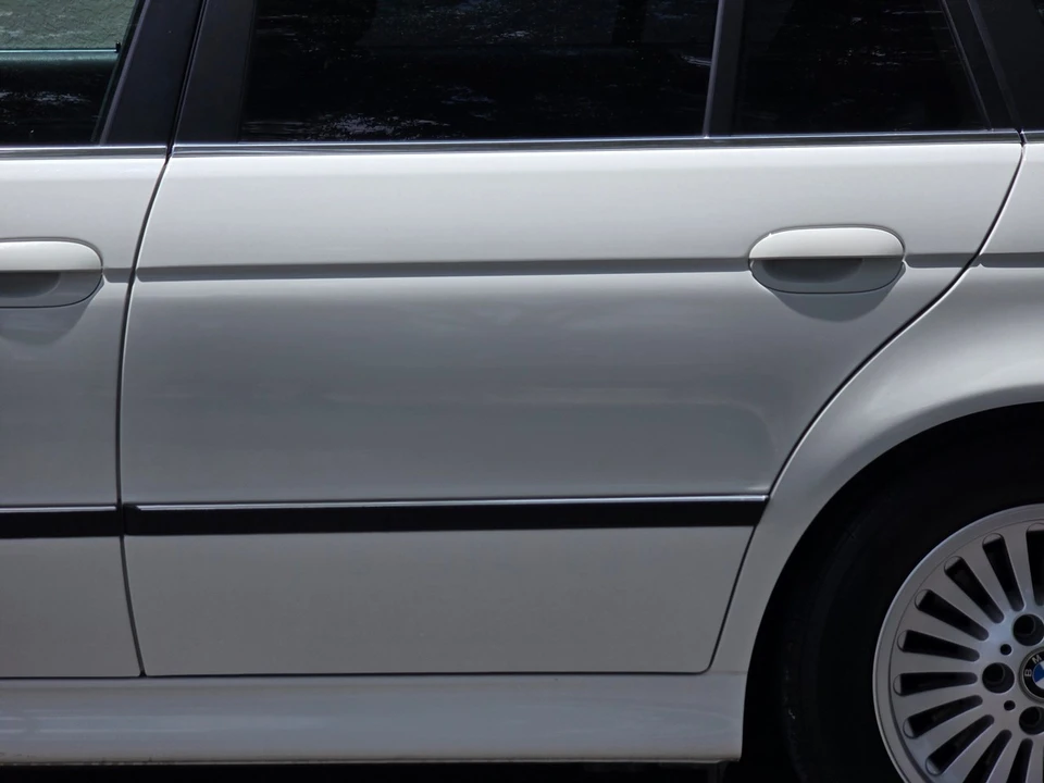 2000 BMW E39 5 Series - Image 18 of 31