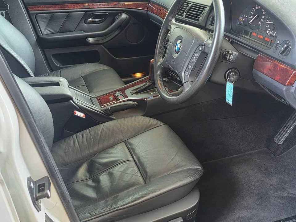 2000 BMW E39 5 Series - Image 25 of 31