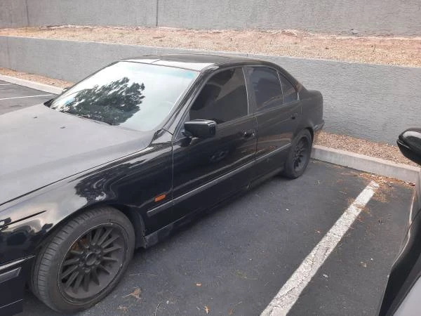 2000 BMW E39 540i - Image 5 of 5