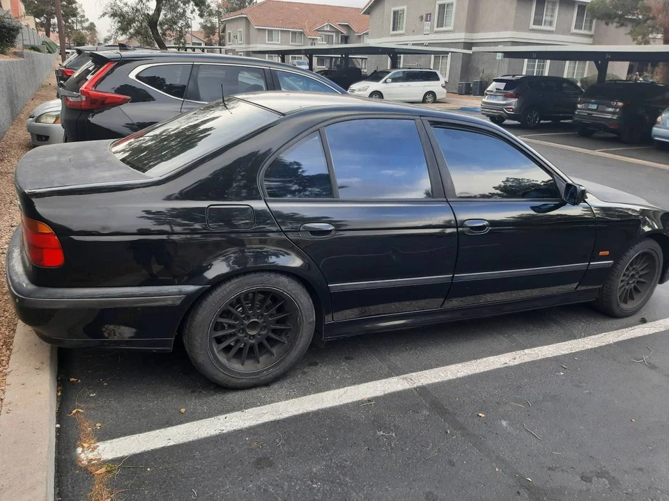 2000 BMW E39 540i - Image 5 of 8
