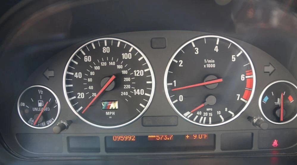 2000 BMW E39 540i - Image 12 of 22