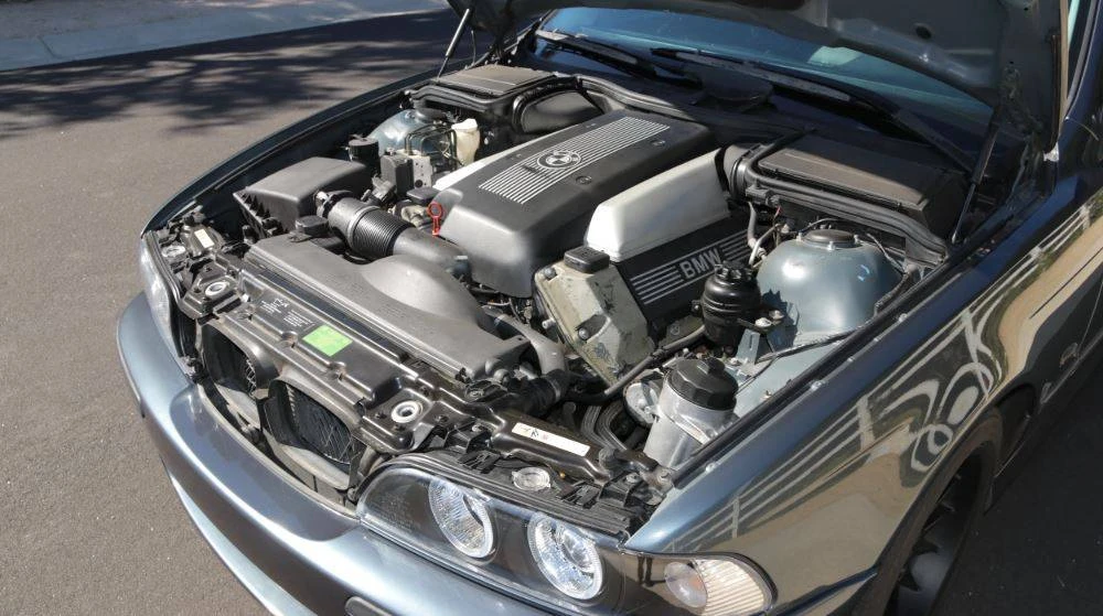2000 BMW E39 540i - Image 19 of 22