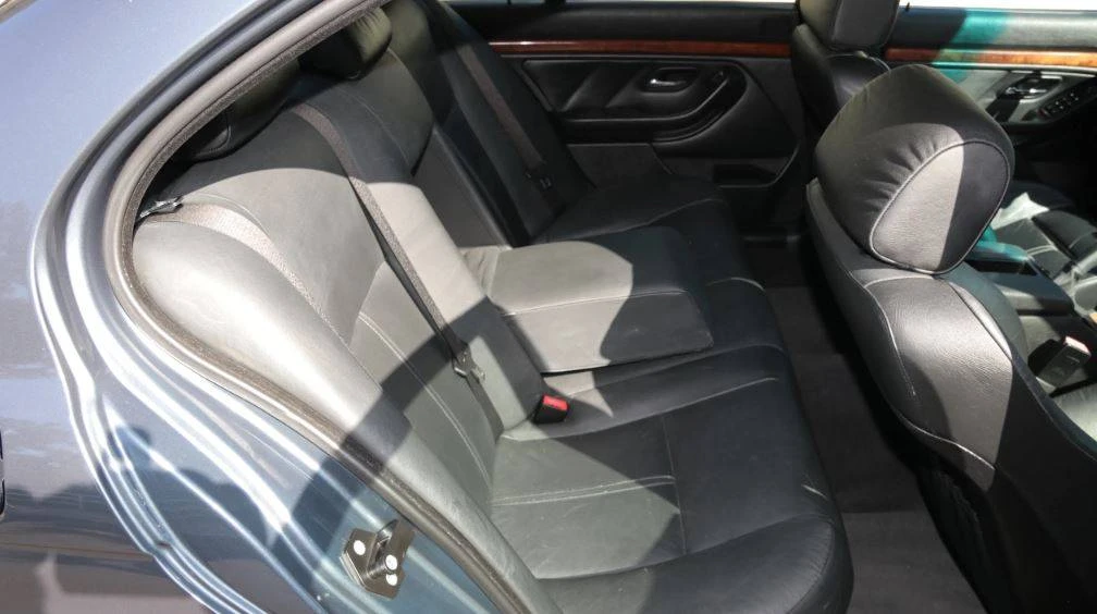2000 BMW E39 540i - Image 14 of 22