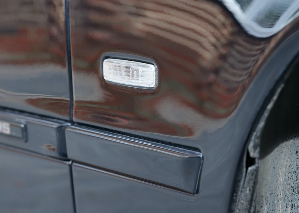 2000 BMW E39 M5 - Image 17 of 31