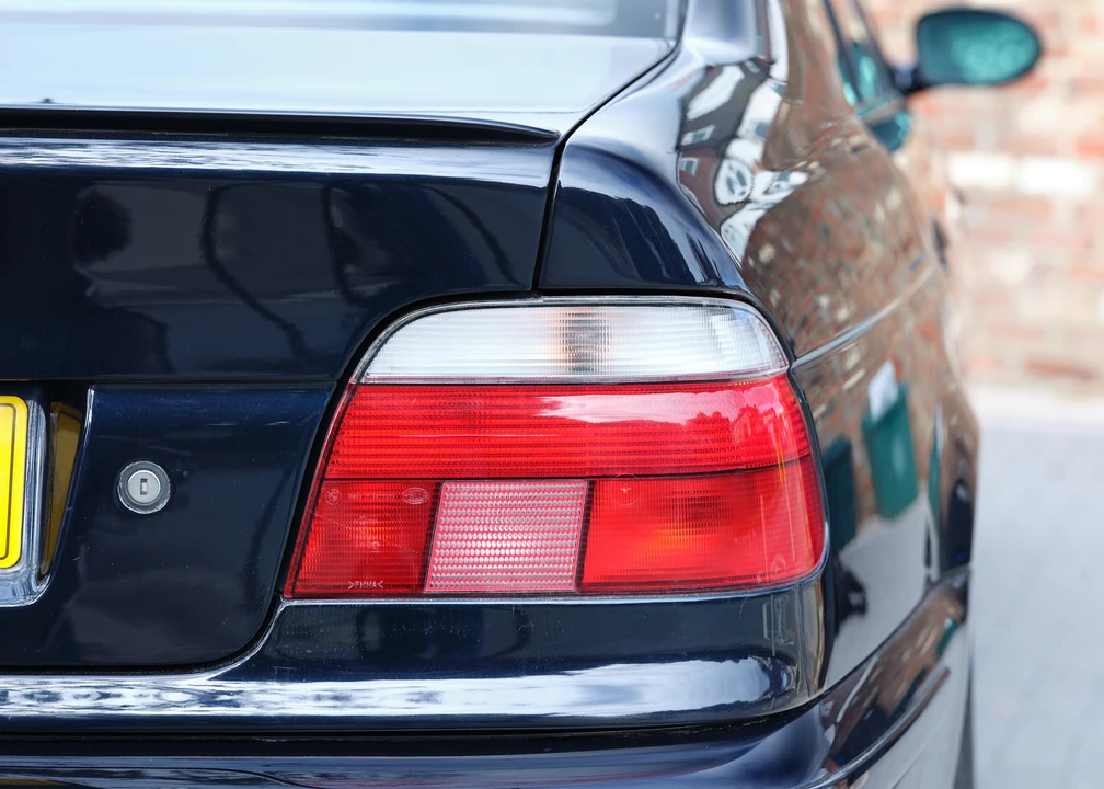 2000 BMW E39 M5 - Image 28 of 31