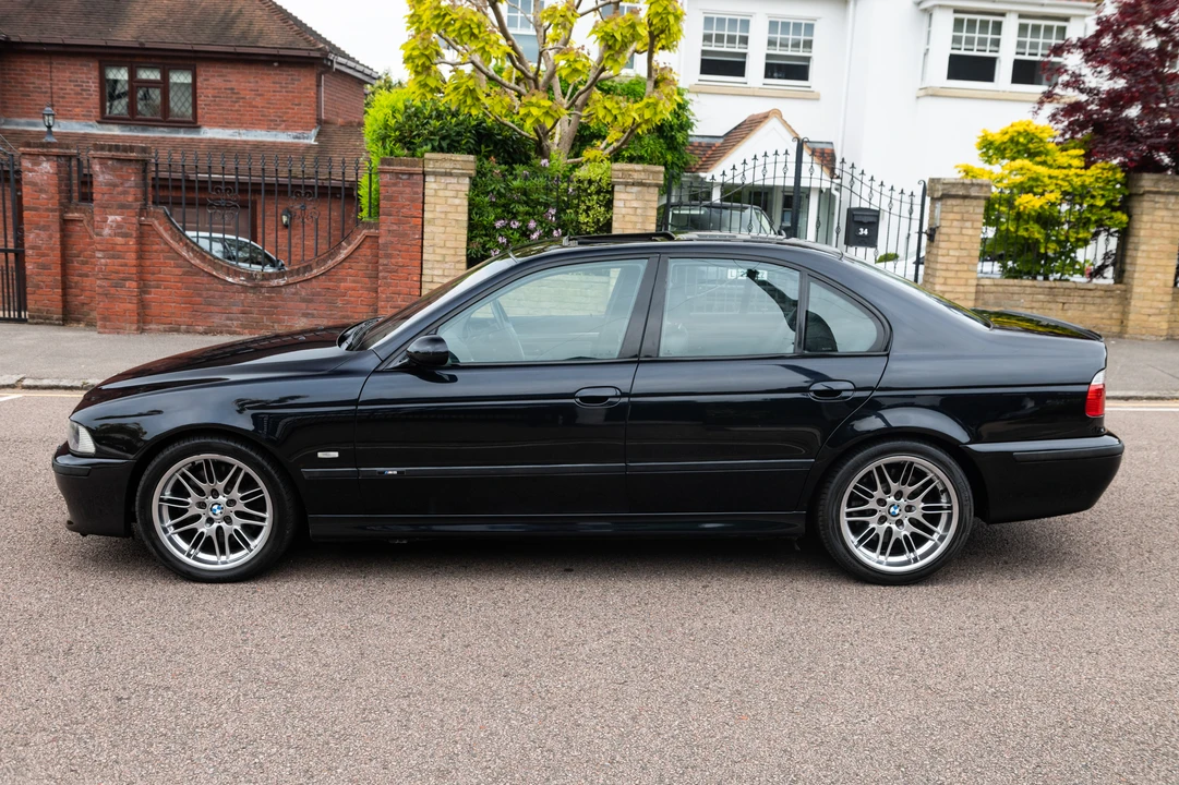 2000 BMW E39 M5 - Image 13 of 31