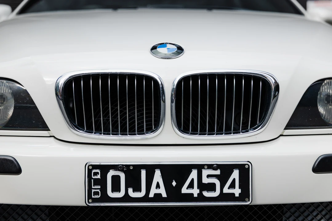 2000 BMW E39 M5 - Image 16 of 31