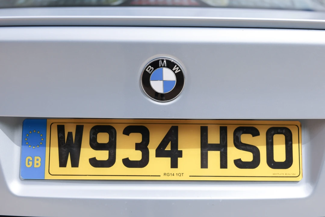 2000 BMW E39 M5 - Image 30 of 31