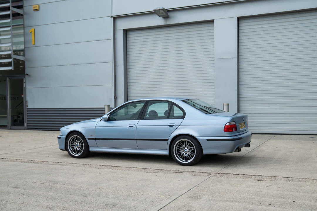 2000 BMW E39 M5 - Image 19 of 31