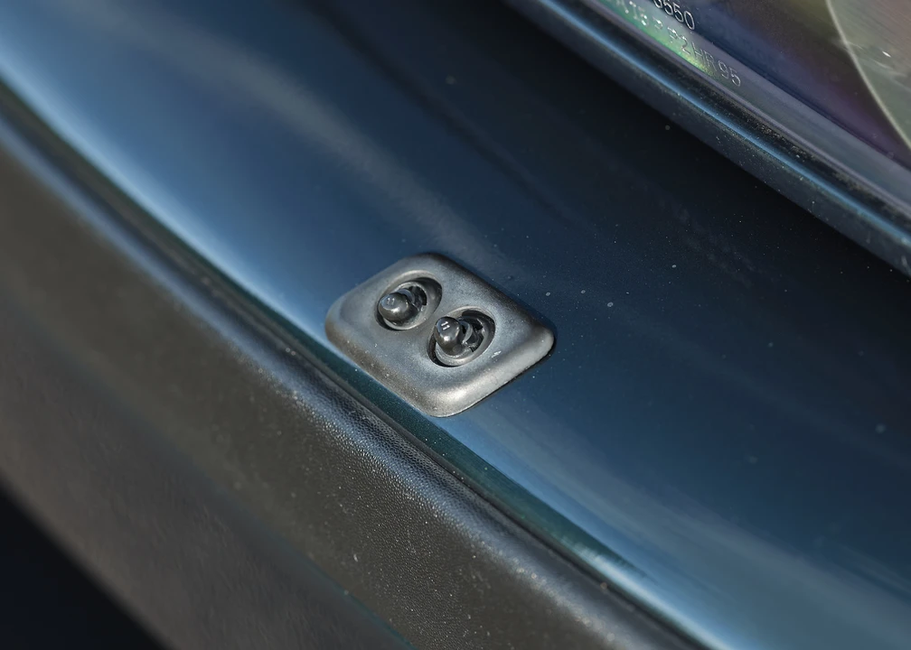 2000 BMW E39 M5 - Image 21 of 31
