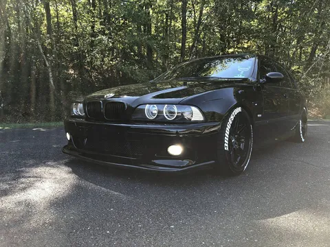2000 BMW M5