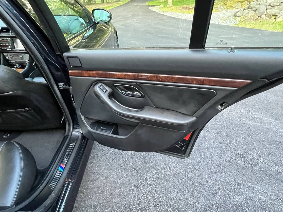 2000 BMW E39 M5 - Image 8 of 11