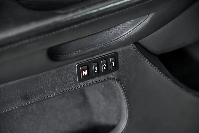 2000 BMW E39 M5 - Image 19 of 31