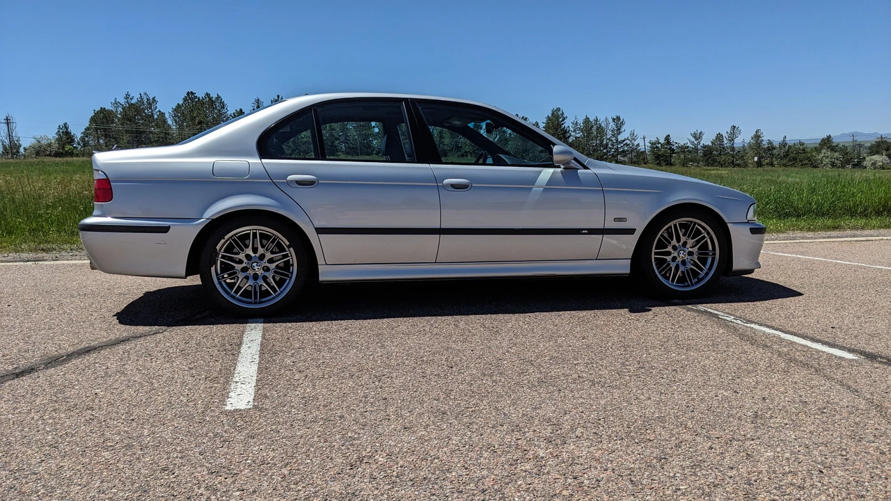 2000 BMW E39 M5 - Image 16 of 31