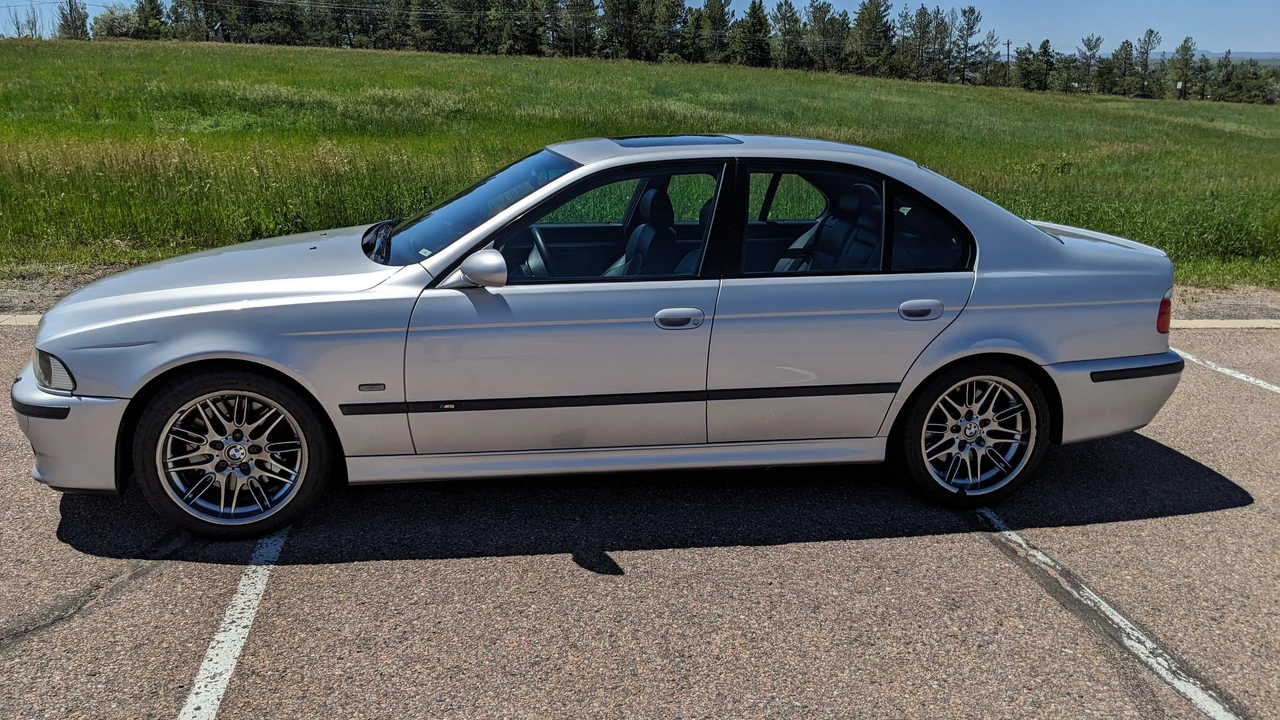 2000 BMW E39 M5 - Image 9 of 31