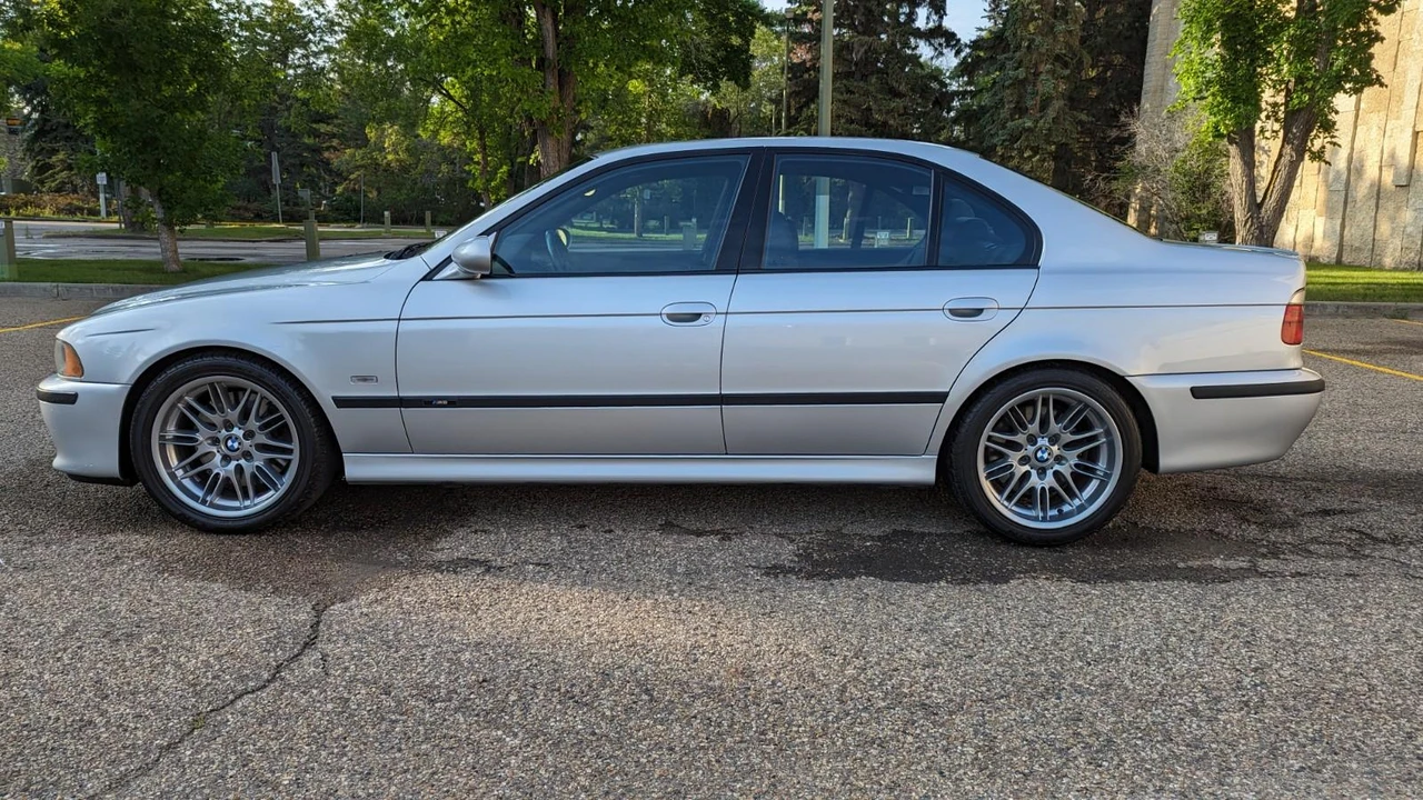 2000 BMW E39 M5 - Image 19 of 31