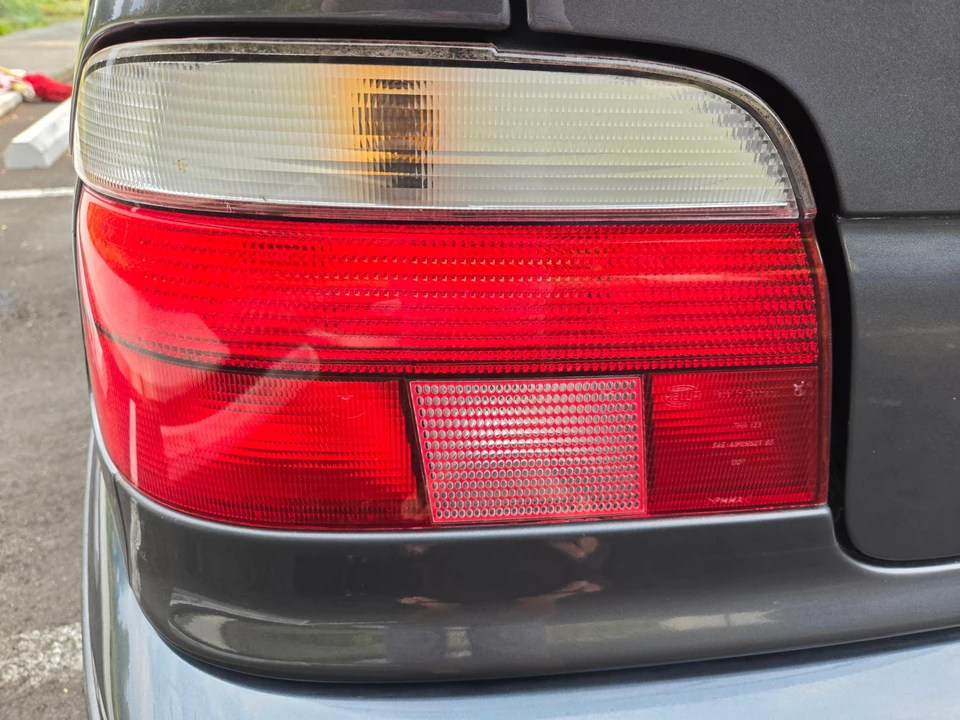 2000 BMW E39 M5 - Image 16 of 31