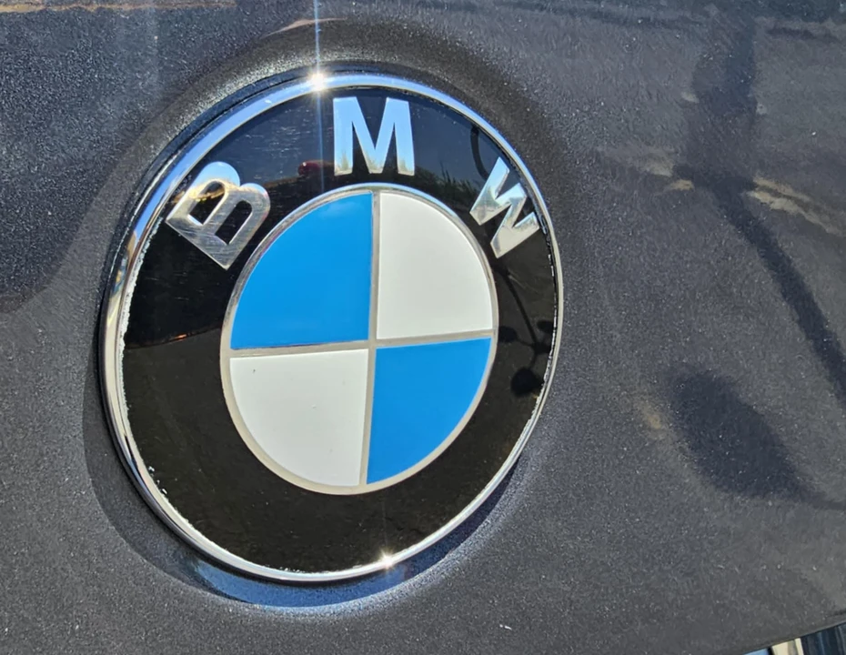 2000 BMW E39 M5 - Image 17 of 31