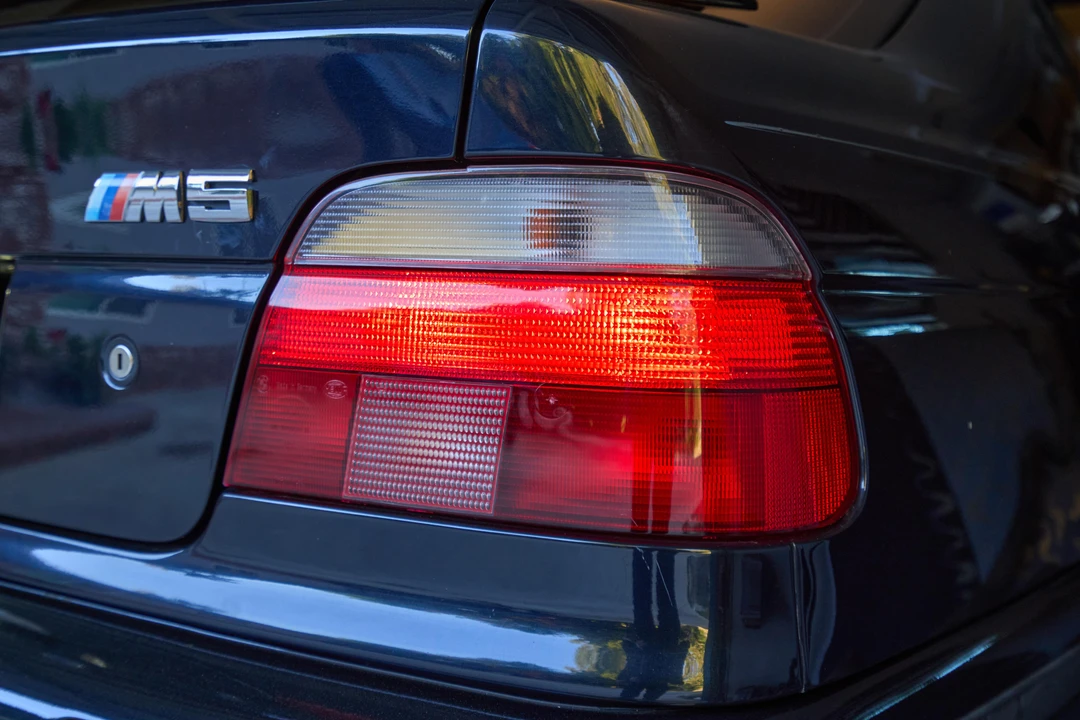 2000 BMW E39 M5 - Image 28 of 30