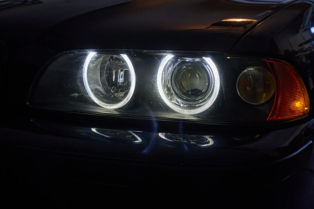 2000 BMW E39 M5 - Image 16 of 30