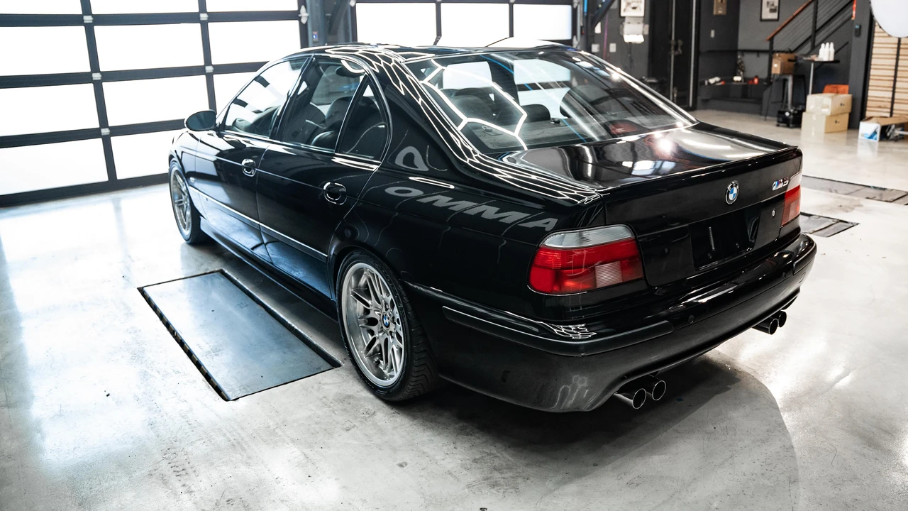 2000 BMW E39 M5 - Image 8 of 31