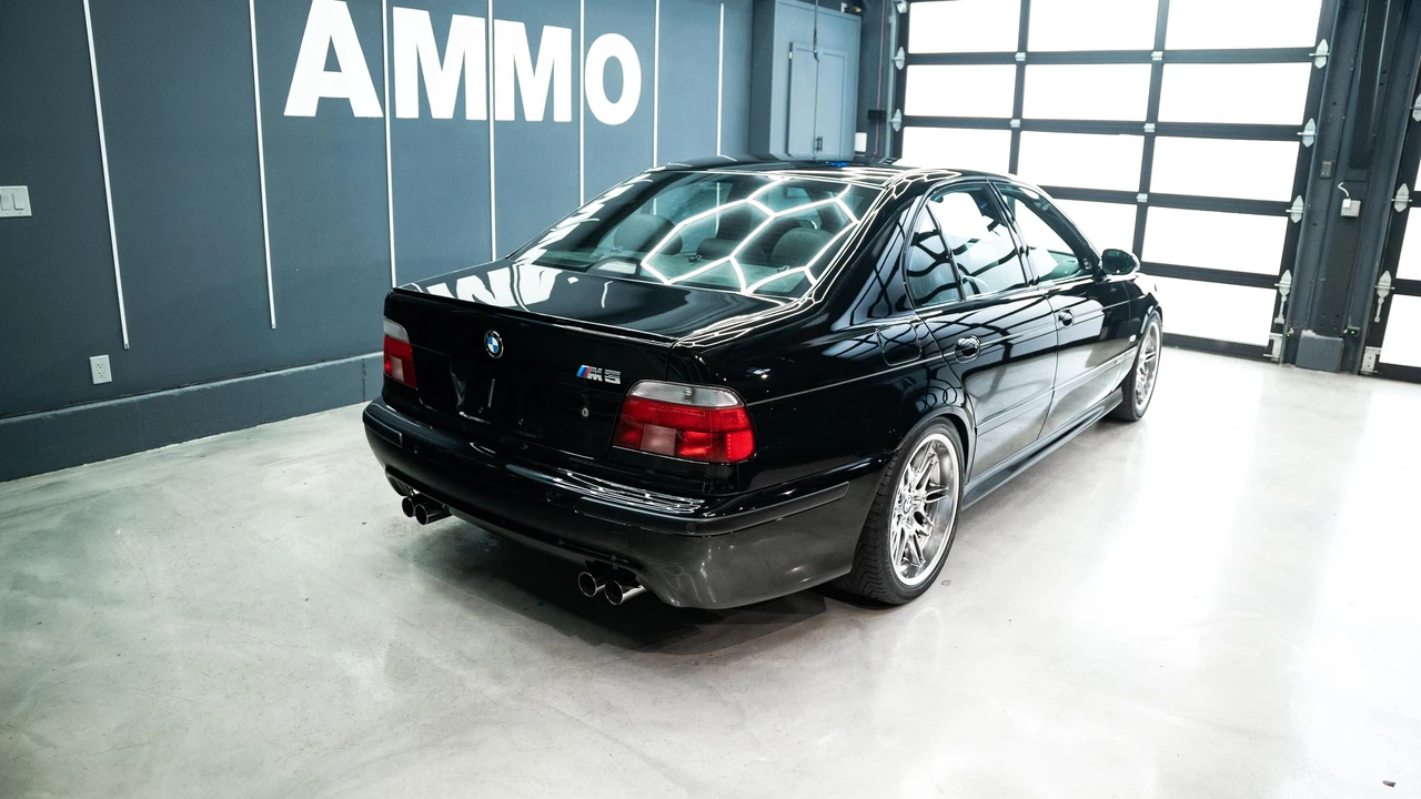 2000 BMW E39 M5 - Image 9 of 31