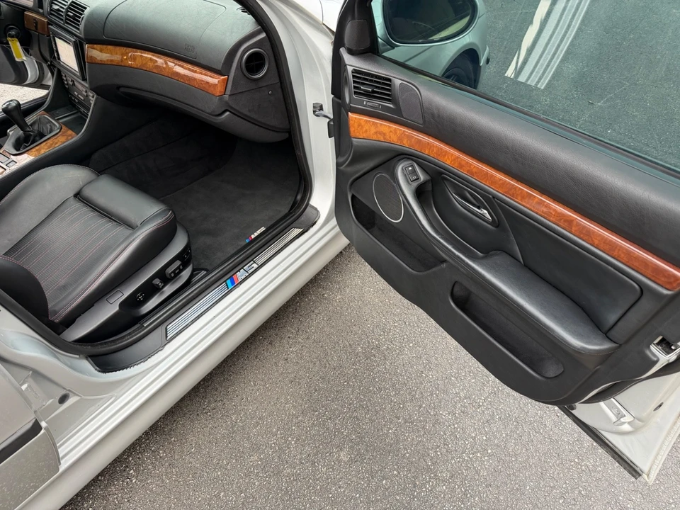 2000 BMW E39 M5 - Image 16 of 21