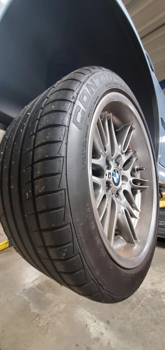 2000 BMW E39 M5 - Image 28 of 31