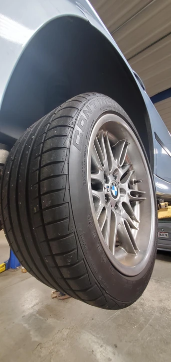 2000 BMW E39 M5 - Image 27 of 31