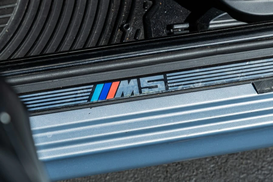 2000 BMW E39 M5 - Image 25 of 31
