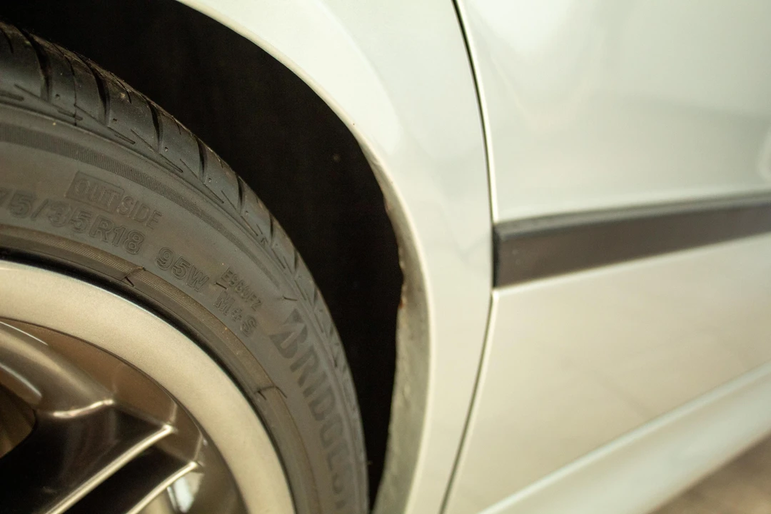 2000 BMW E39 M5 - Image 21 of 31