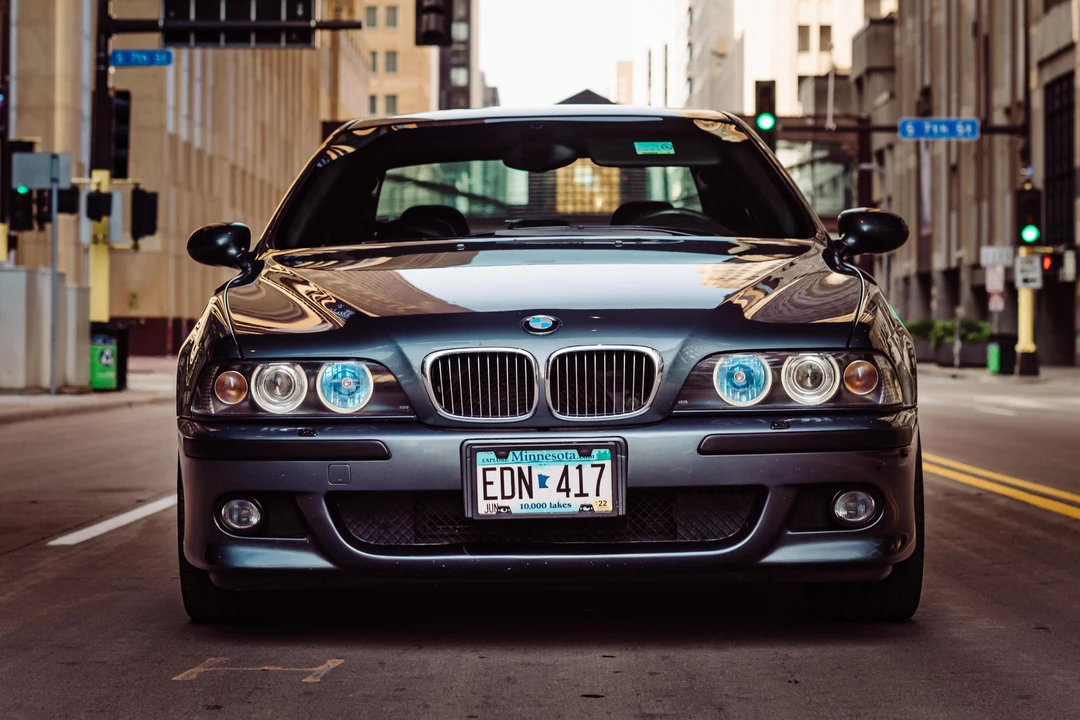 2000 BMW E39 M5 - Image 2 of 31