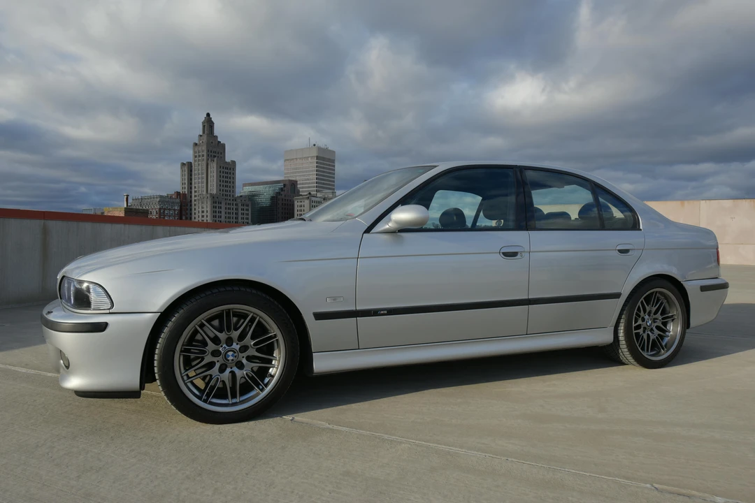 2000 BMW E39 M5 - Image 11 of 31