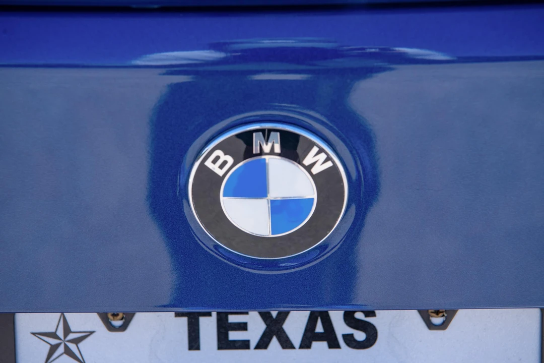 2000 BMW E39 M5 - Image 30 of 31