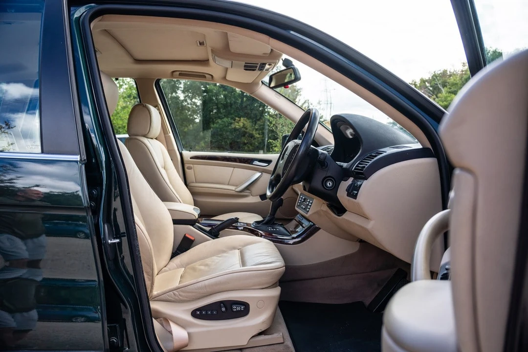 2000 BMW E53 X5 - Image 28 of 30