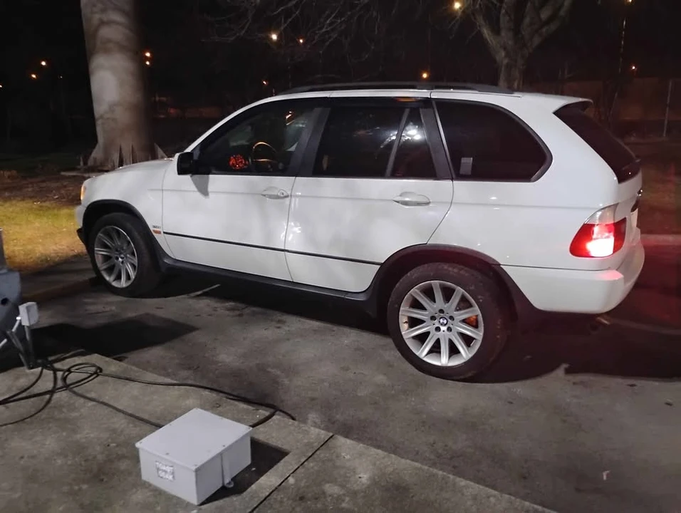 2000 BMW E53 X5 - Image 2 of 5