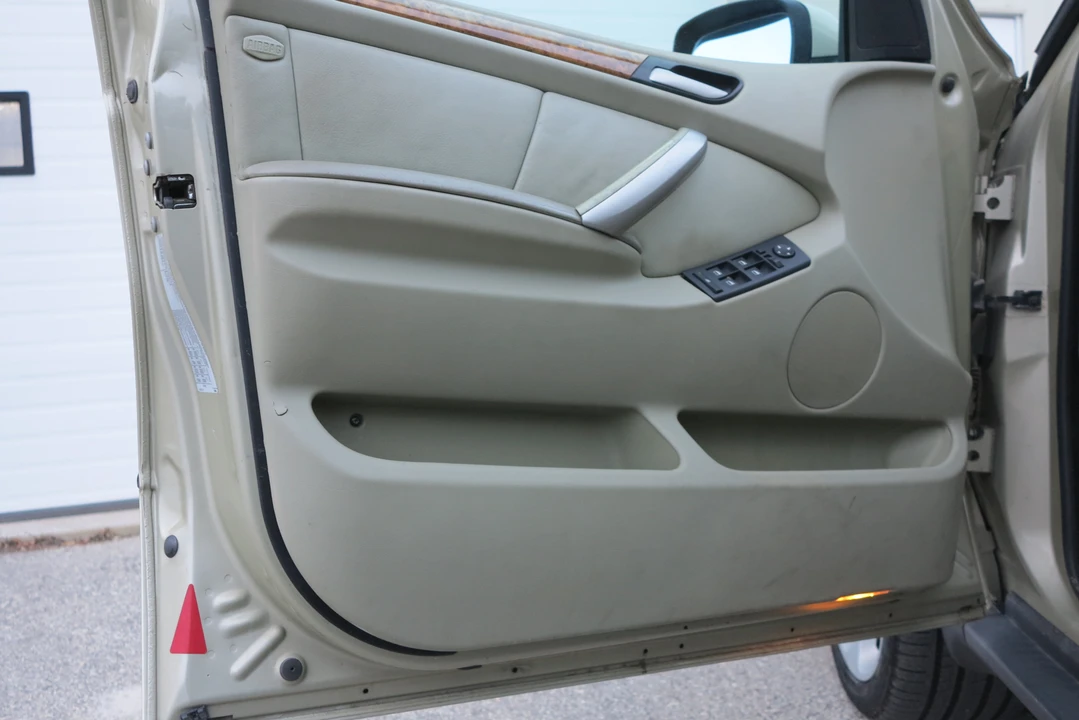 2000 BMW E53 X5 - Image 31 of 31