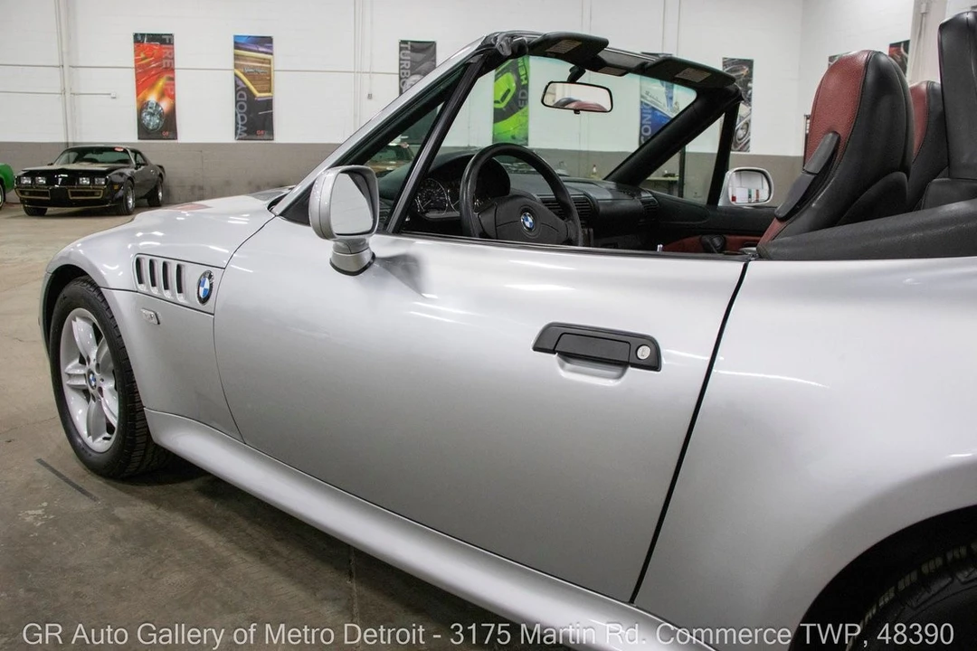 2000 BMW Z3 - Image 23 of 31