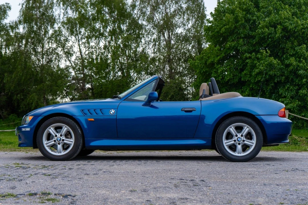 2001 BMW Z3 Roadster - Image 19 of 30