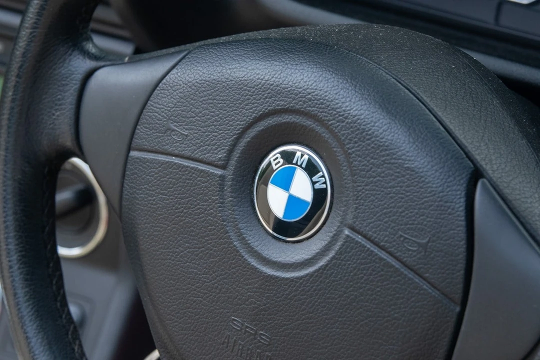 2000 BMW Z3 Roadster - Image 18 of 30