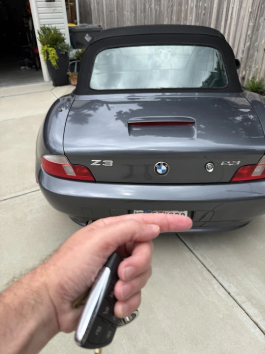 2000 BMW Z3 Roadster - Image 2 of 12