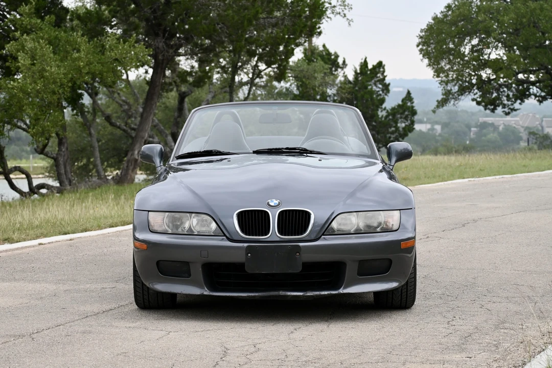 2000 BMW Z3 Roadster - Image 2 of 31
