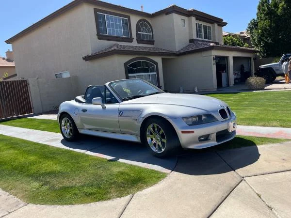 2000 BMW Z3 Roadster - Image 2 of 10