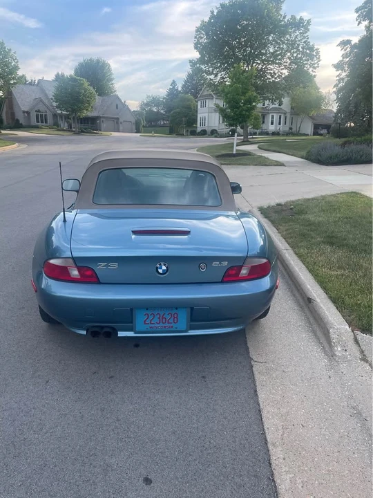 2000 BMW Z3 Roadster - Image 3 of 11