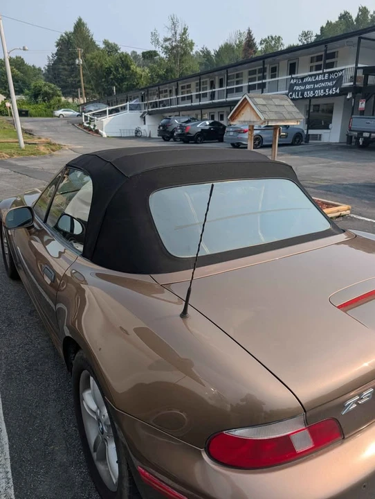 2000 BMW Z3 Roadster - Image 3 of 10