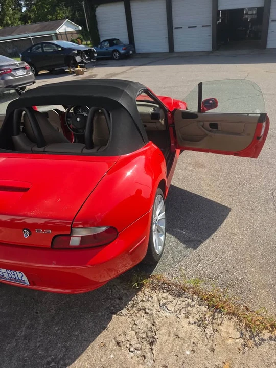 2000 BMW Z3 Roadster - Image 11 of 12